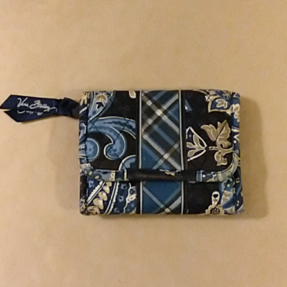 Vera bradley wallet